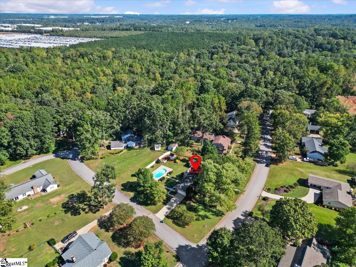 505 Cambridge Drive Spartanburg, SC 29301