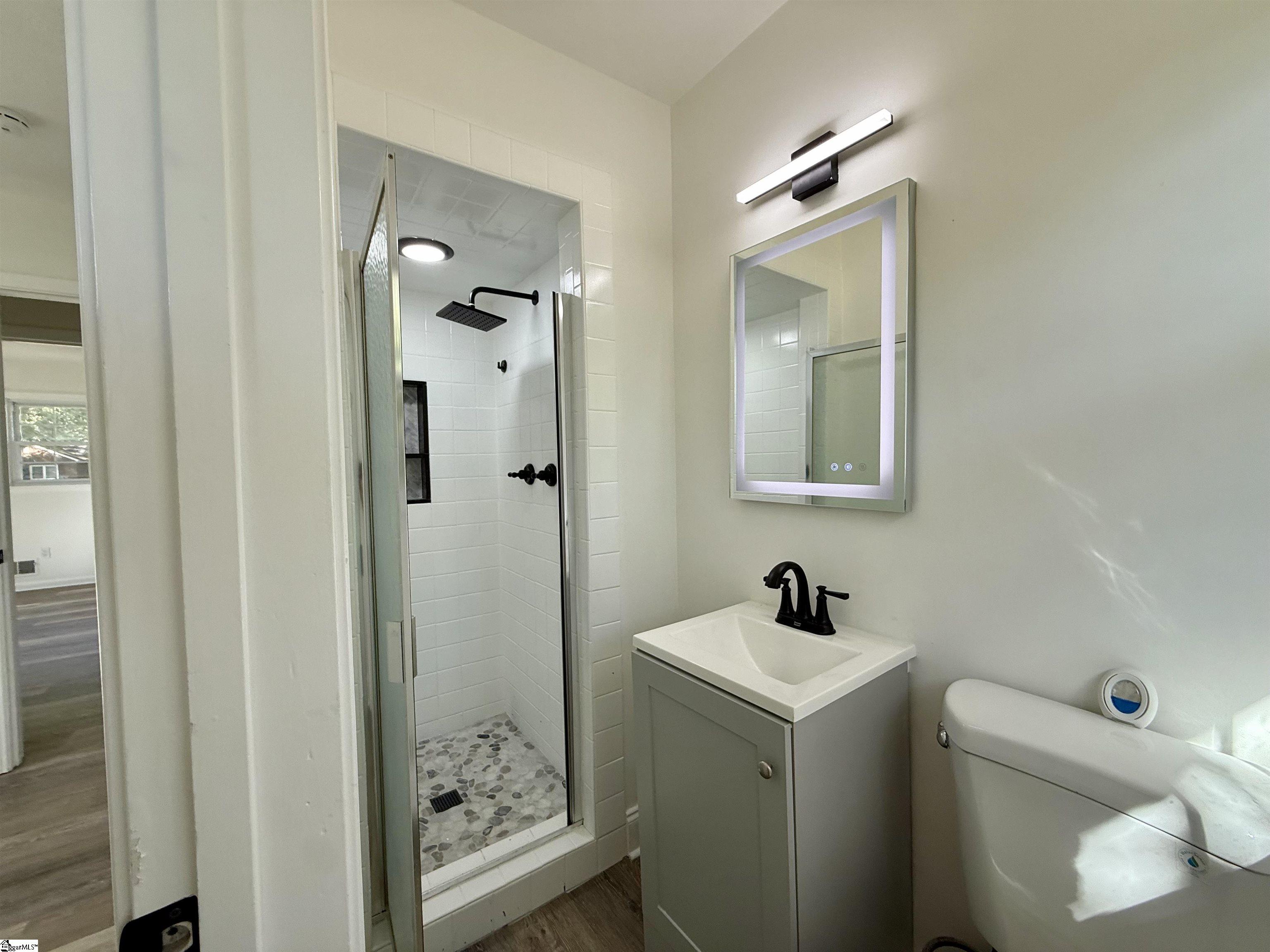 305 Weblin Street Spartanburg, SC 29306