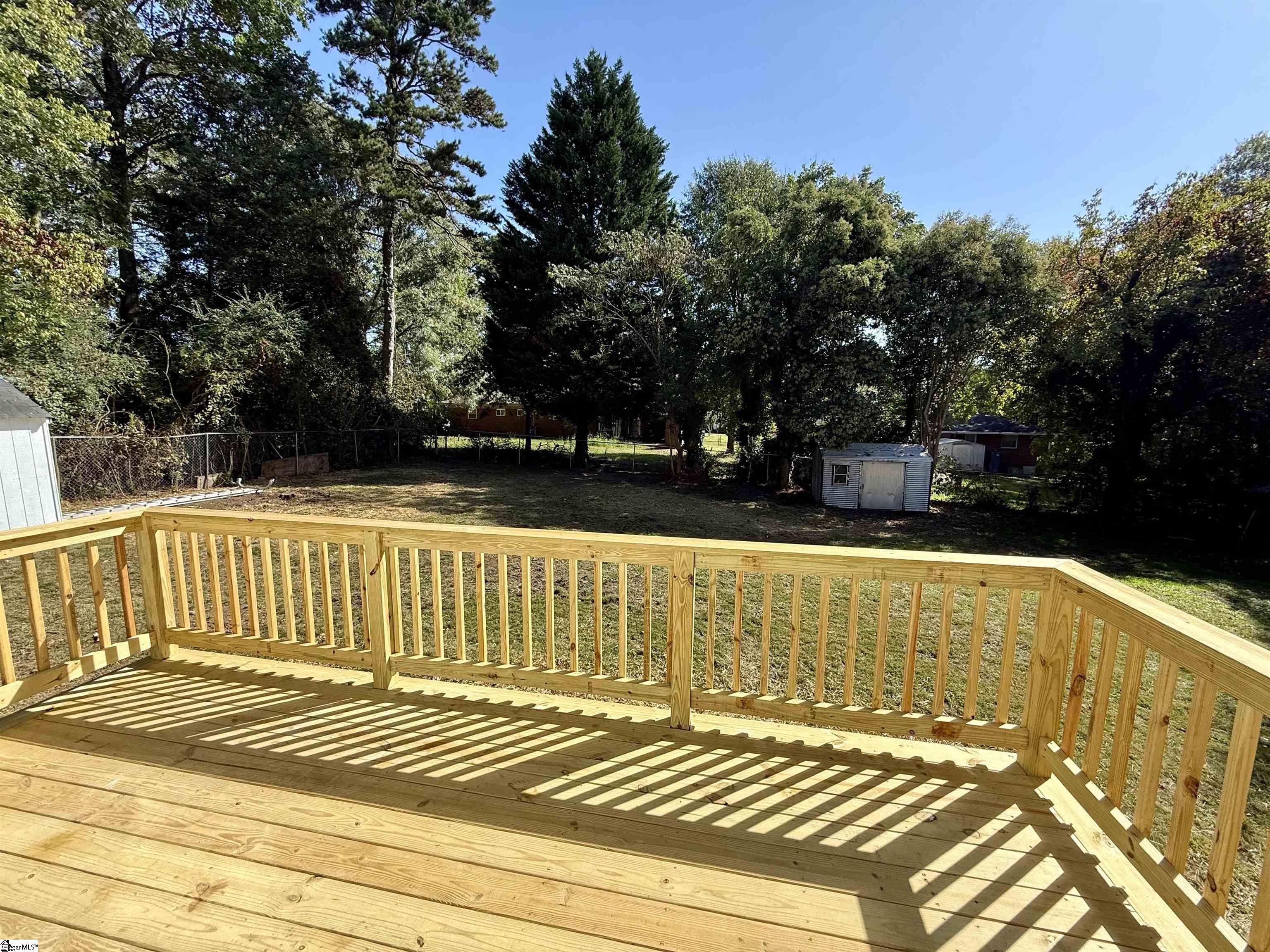 305 Weblin Street Spartanburg, SC 29306