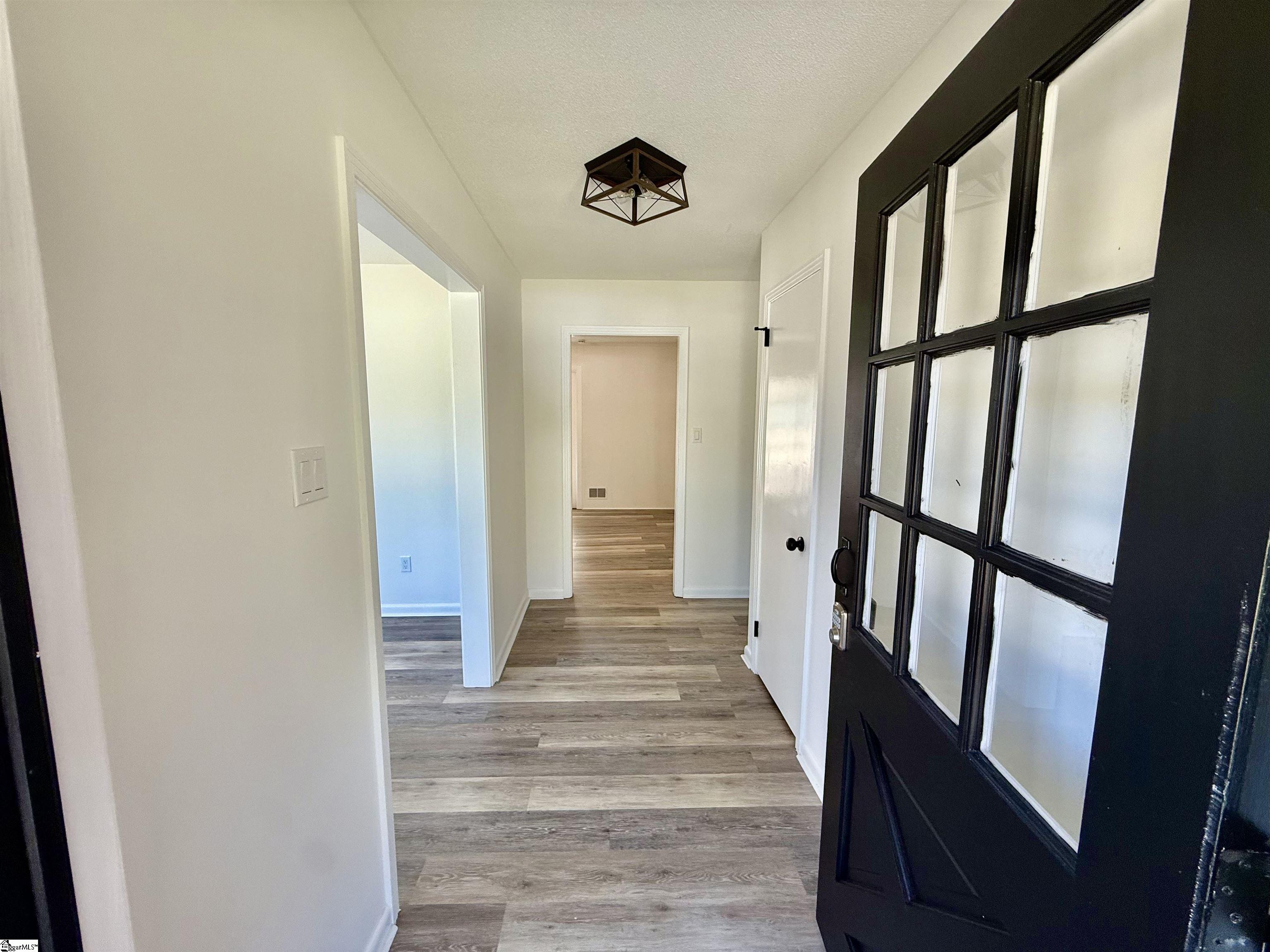 305 Weblin Street Spartanburg, SC 29306
