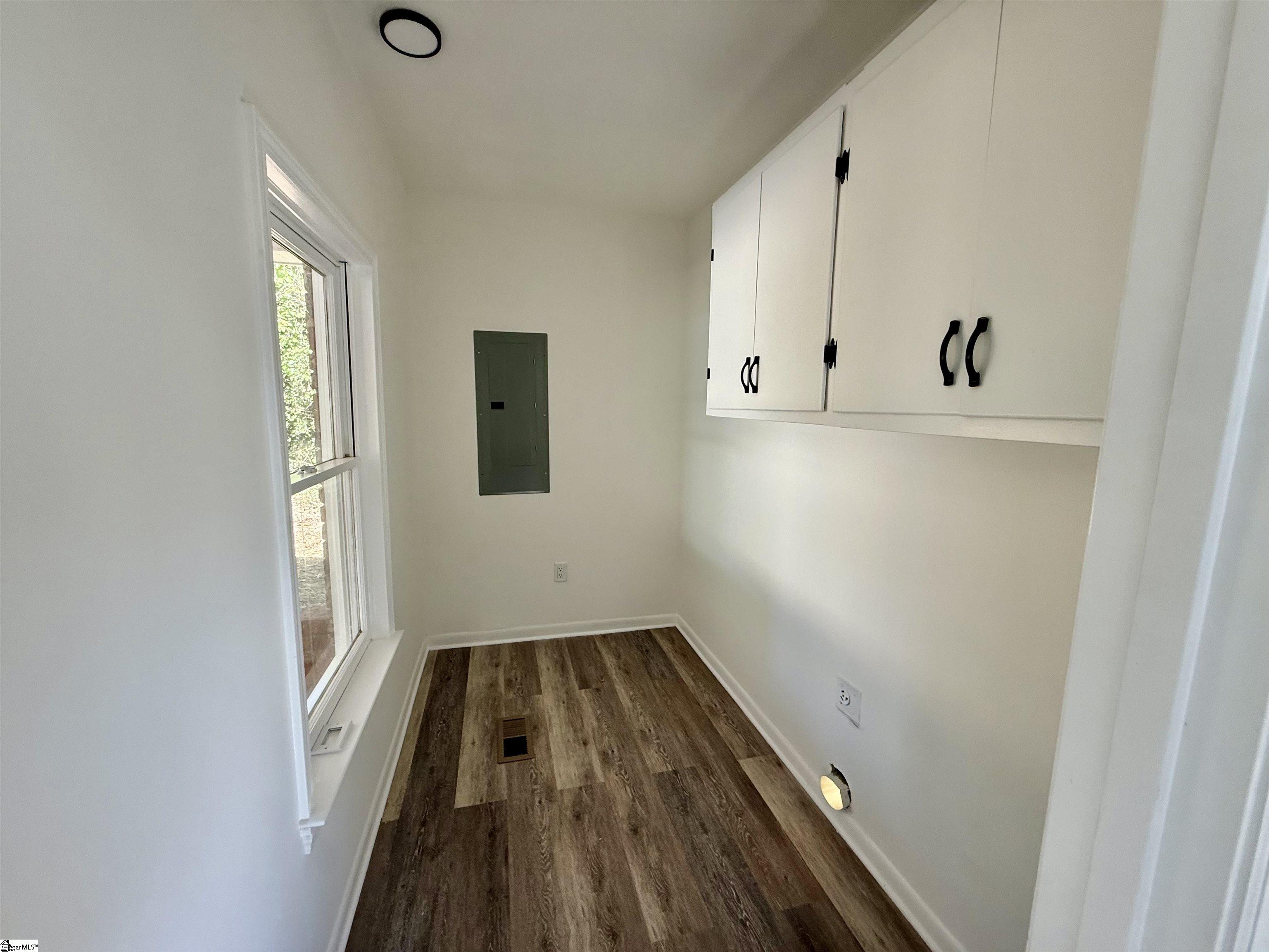 305 Weblin Street Spartanburg, SC 29306