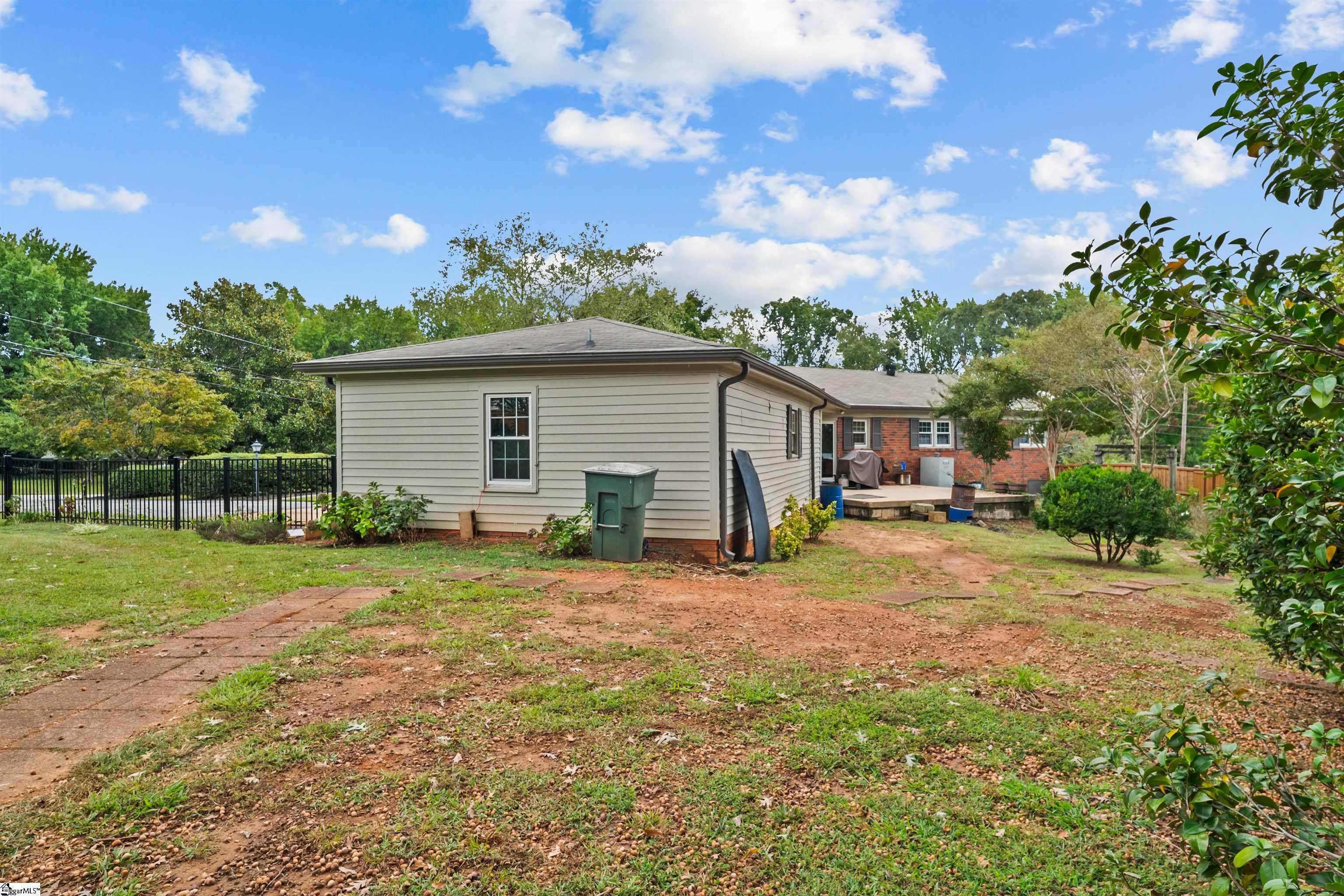 3 Annette Drive Greenville, SC 29615
