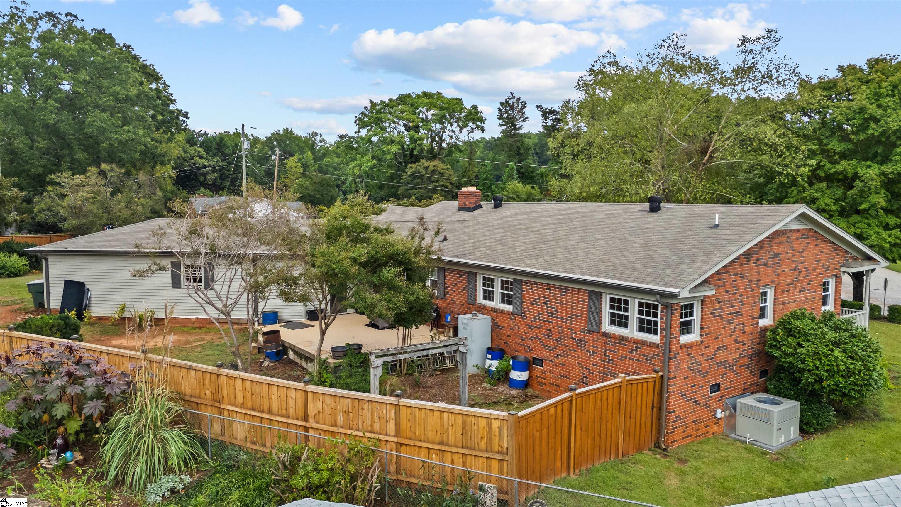3 Annette Drive Greenville, SC 29615