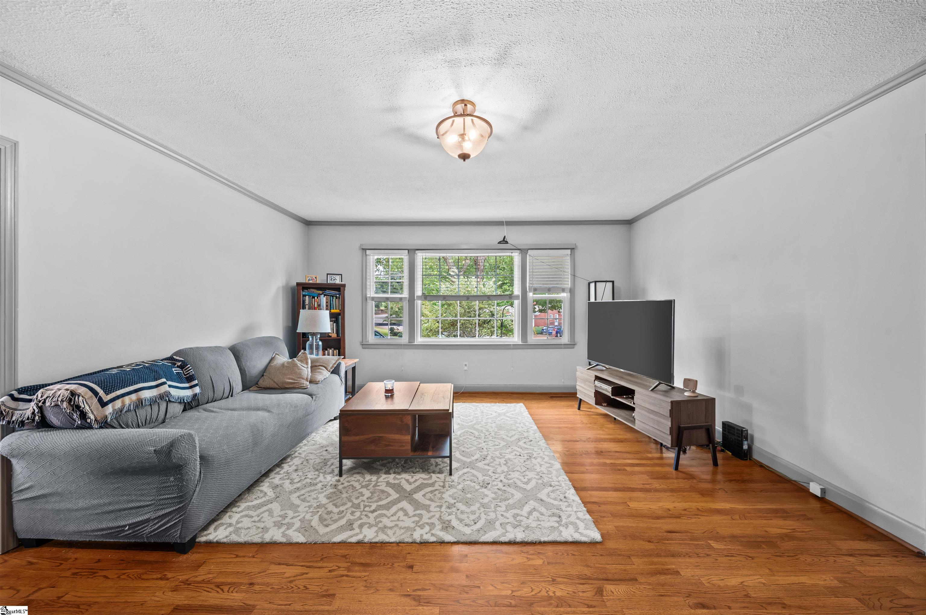 3 Annette Drive Greenville, SC 29615