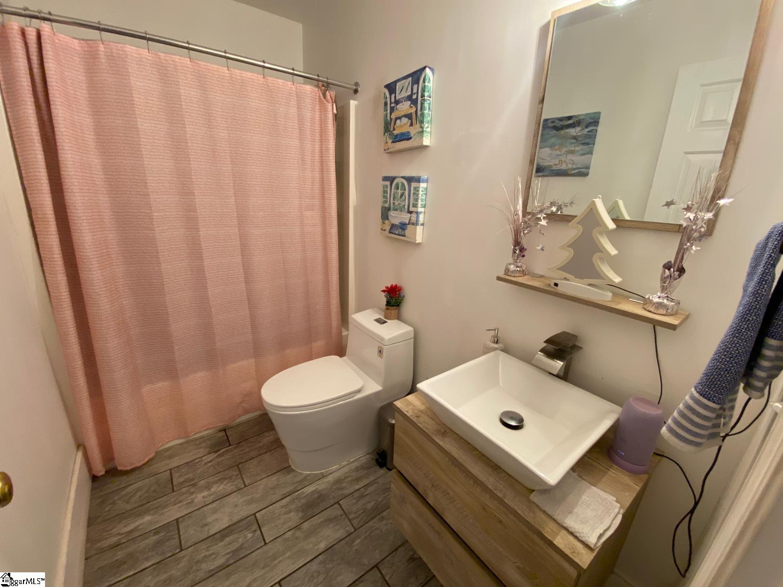 427 Hamilton Parkway Easley, SC 29642