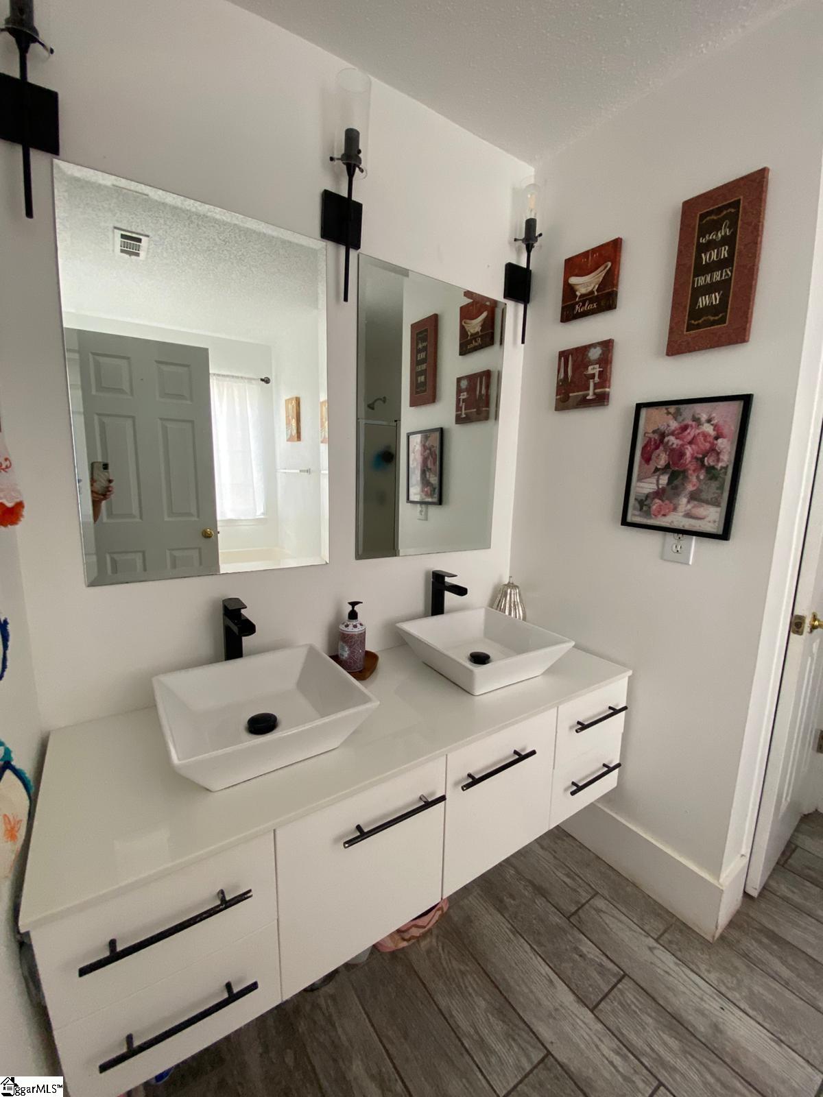 427 Hamilton Parkway Easley, SC 29642