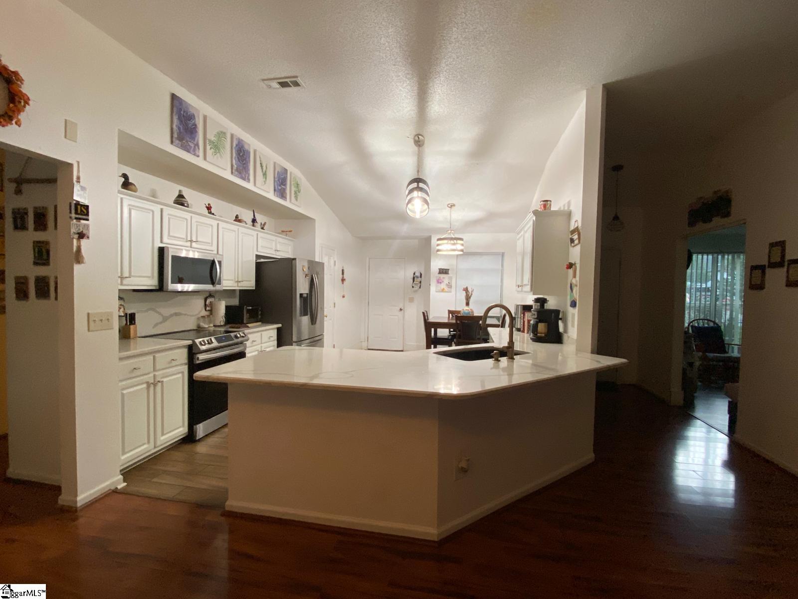 427 Hamilton Parkway Easley, SC 29642