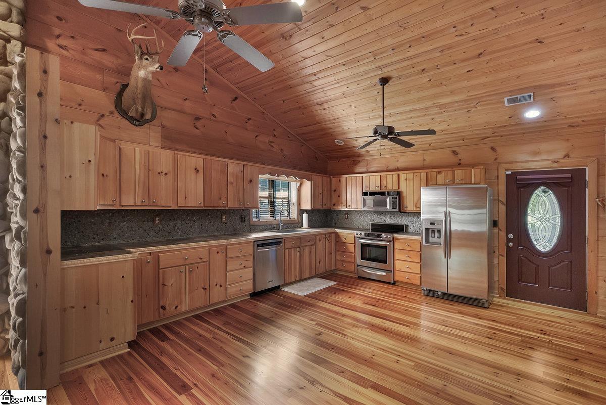 4501 Great Oaks Drive Anderson, SC 29625
