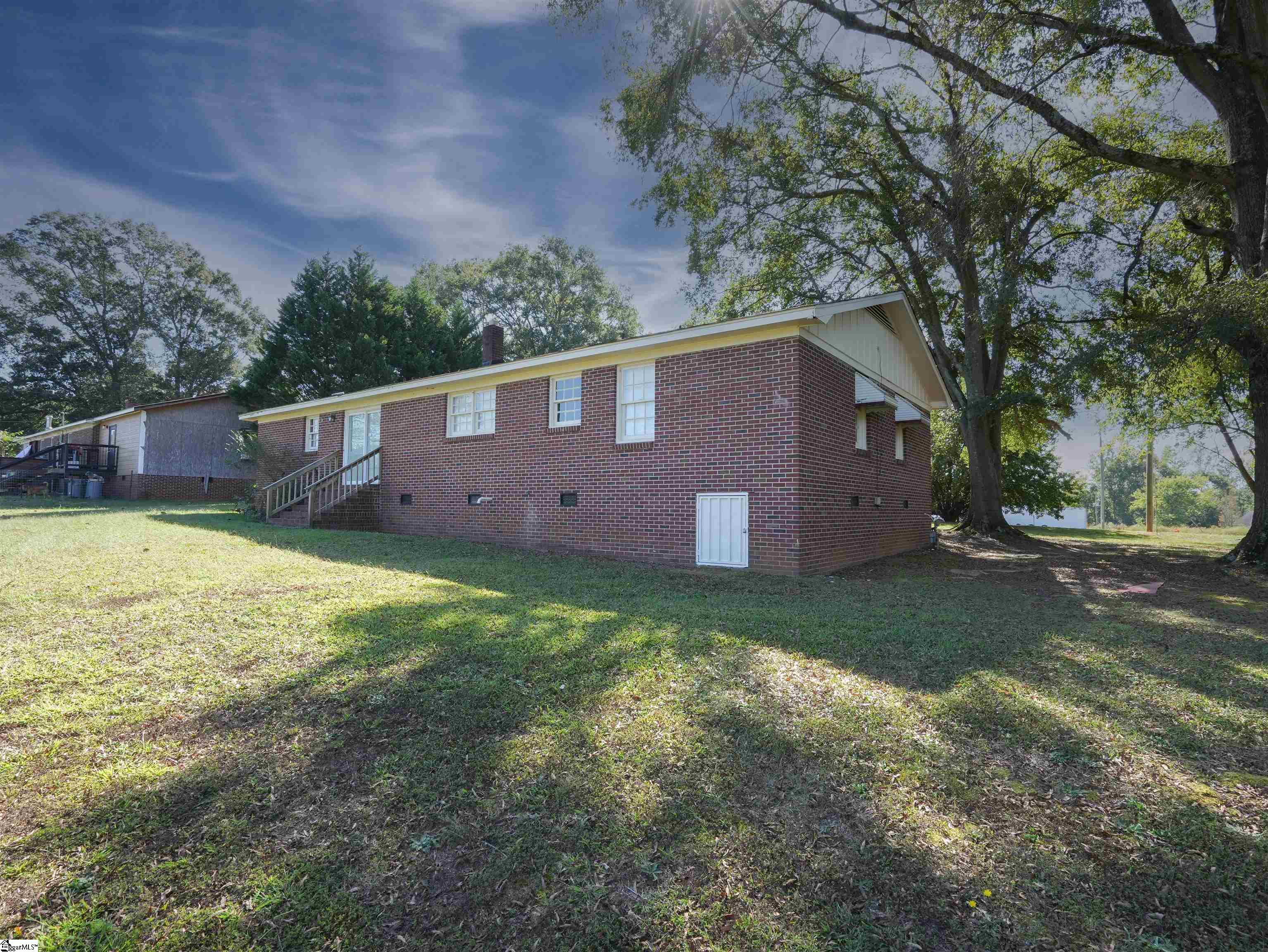 302 Highway 651 Fountain Inn, SC 29644