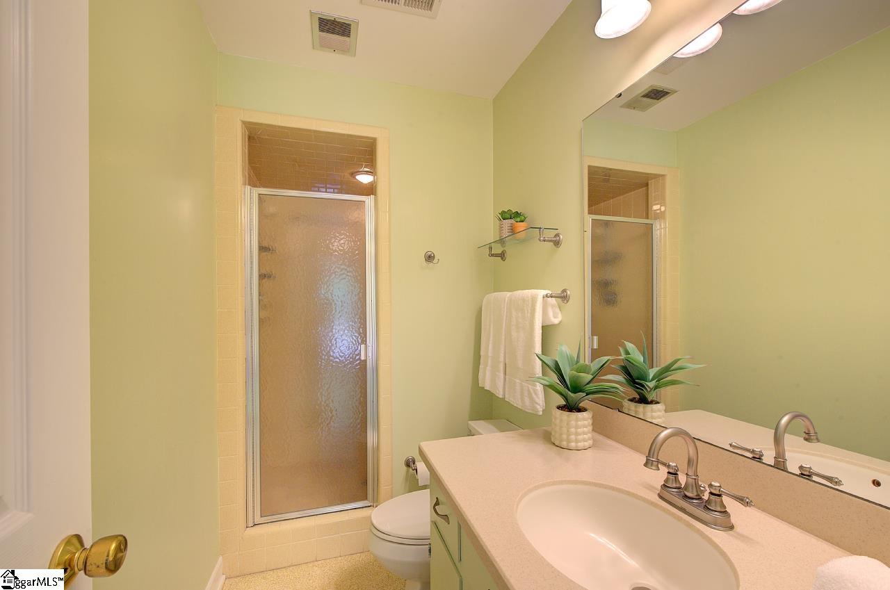 236 Connie Drive Pickens, SC 29671