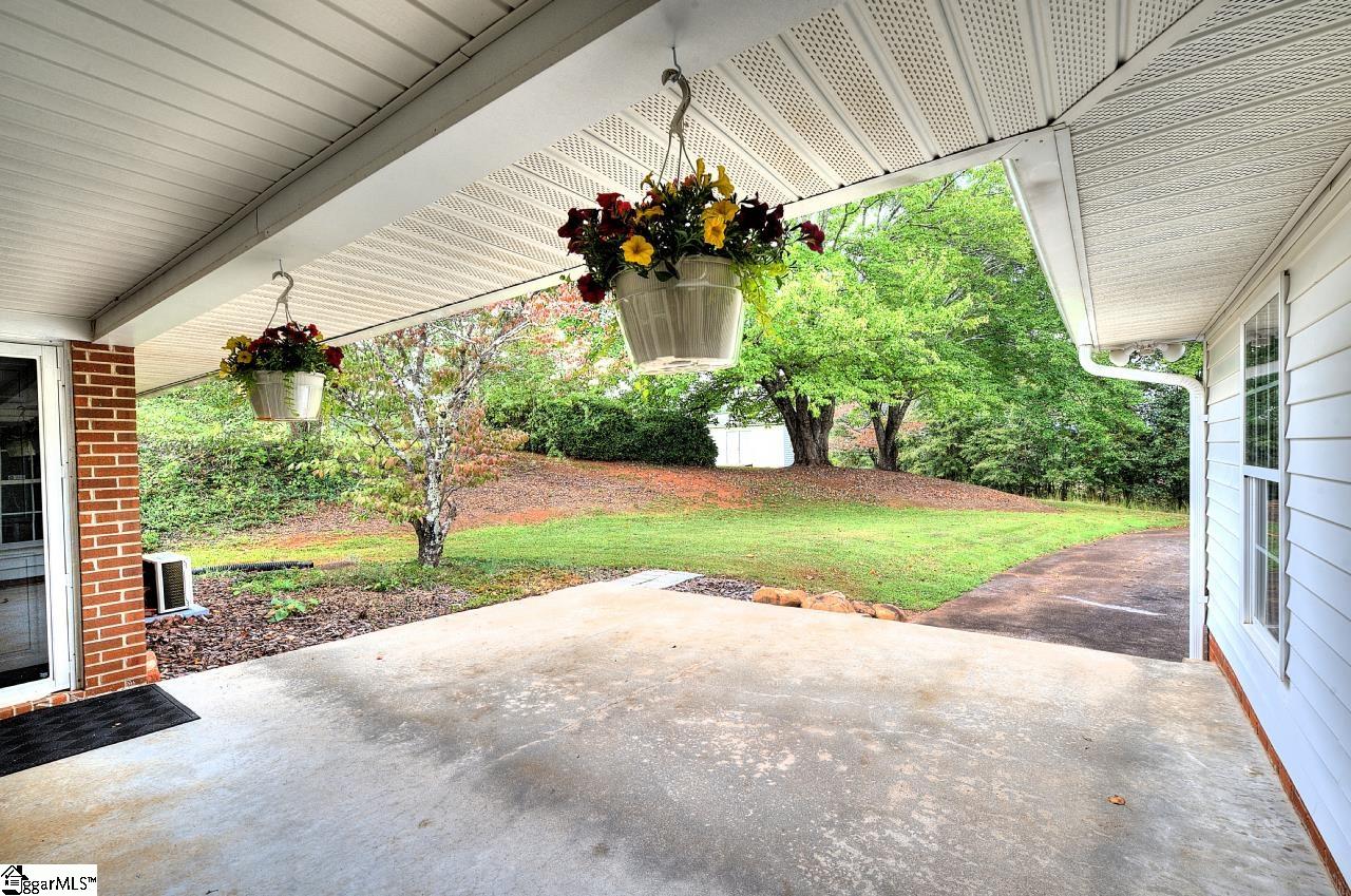 236 Connie Drive Pickens, SC 29671