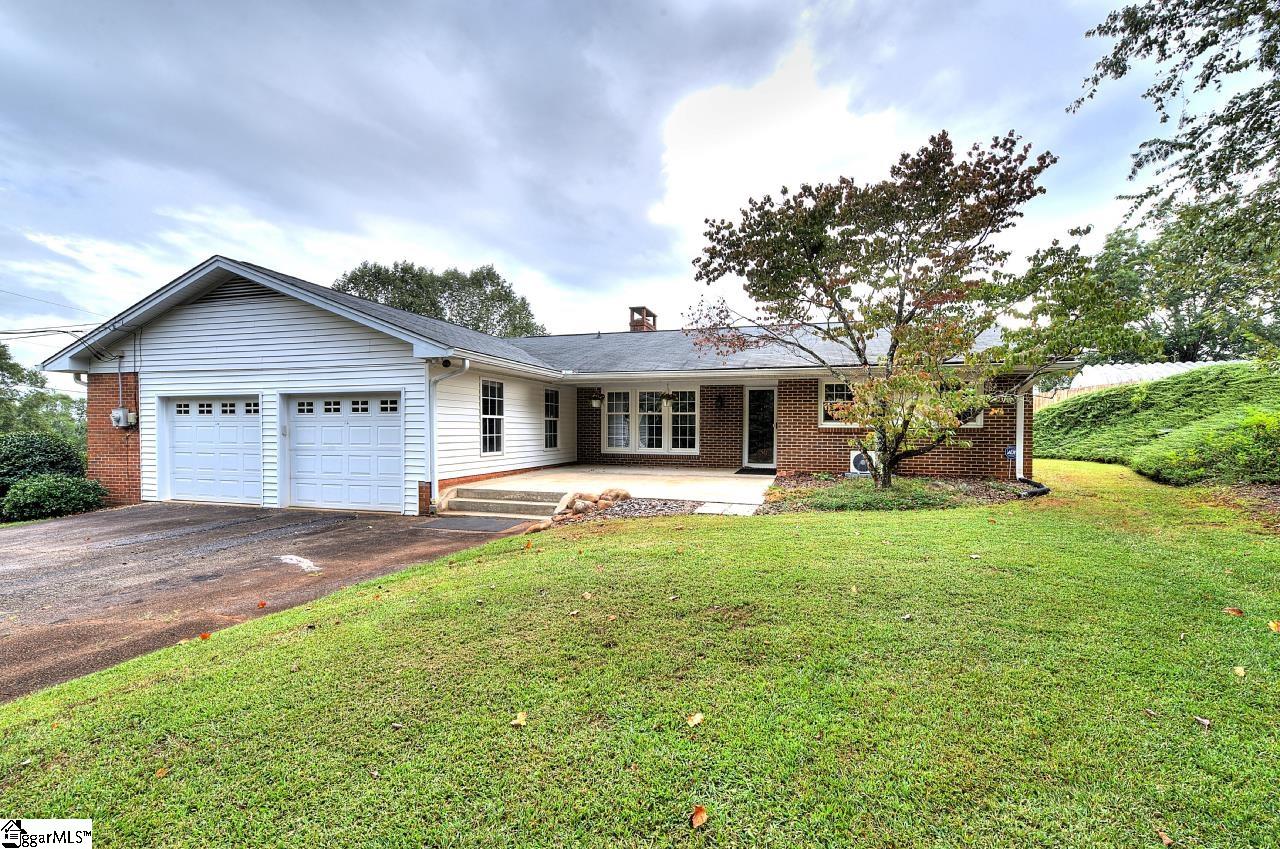236 Connie Drive Pickens, SC 29671
