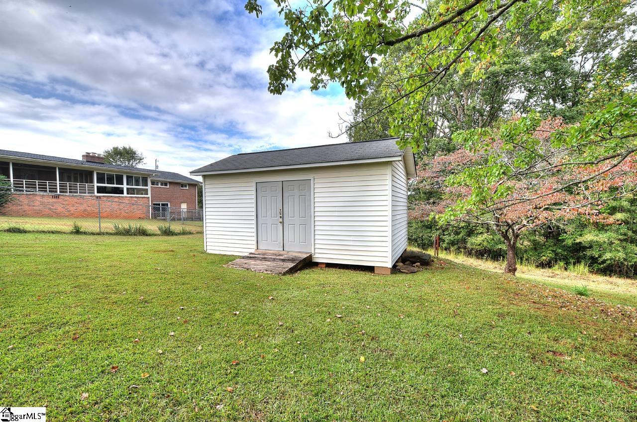 236 Connie Drive Pickens, SC 29671