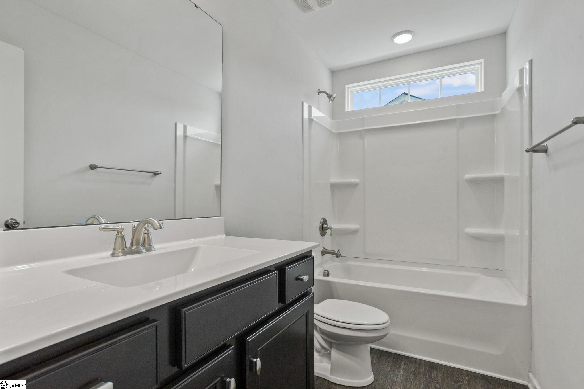 829 Appleby Drive Simpsonville, SC 29681