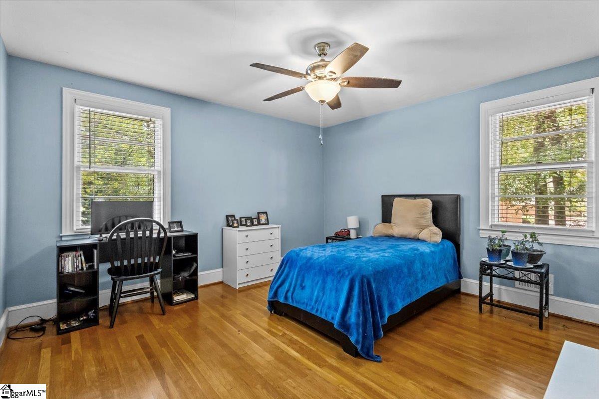 100 Sherwood Drive Laurens, SC 29360