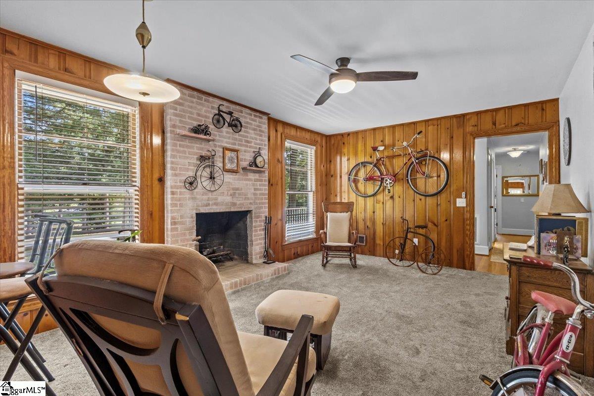 100 Sherwood Drive Laurens, SC 29360