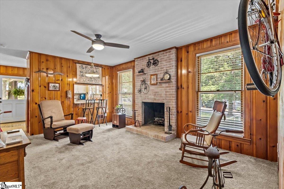 100 Sherwood Drive Laurens, SC 29360