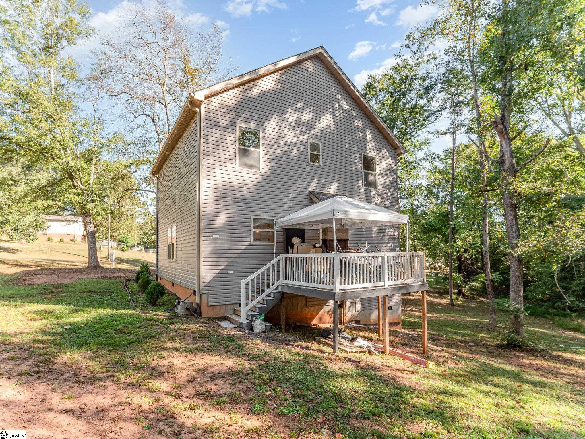 200 Baywood Hills Drive Simpsonville, SC 29680