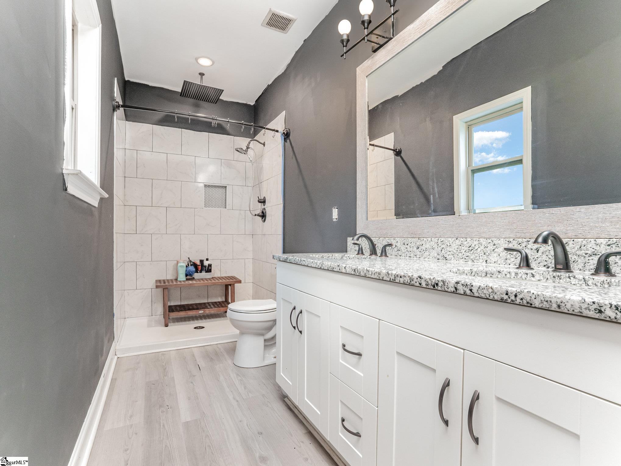 200 Baywood Hills Drive Simpsonville, SC 29680