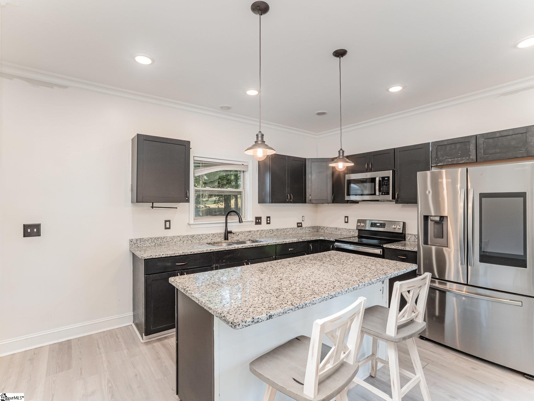 200 Baywood Hills Drive Simpsonville, SC 29680