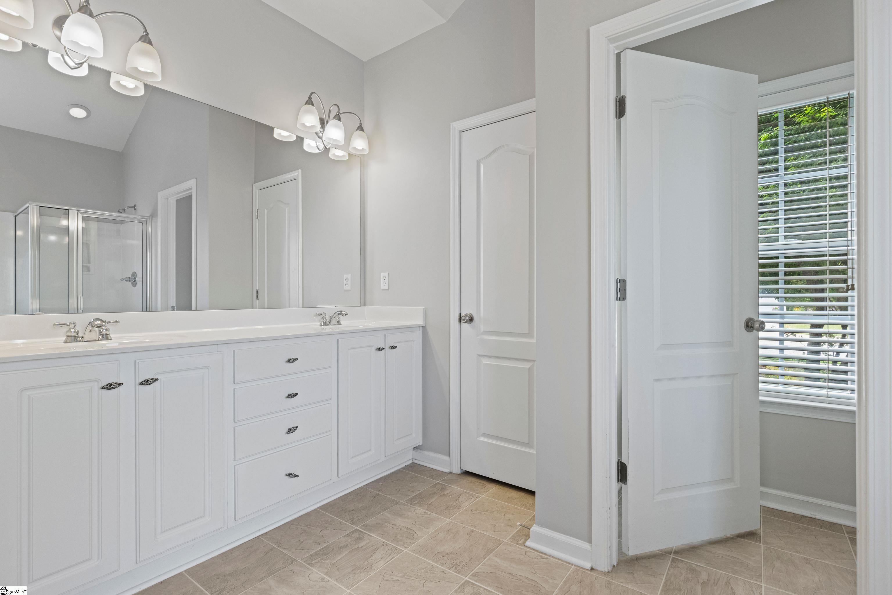 616 W Farrell Drive Woodruff, SC 29388