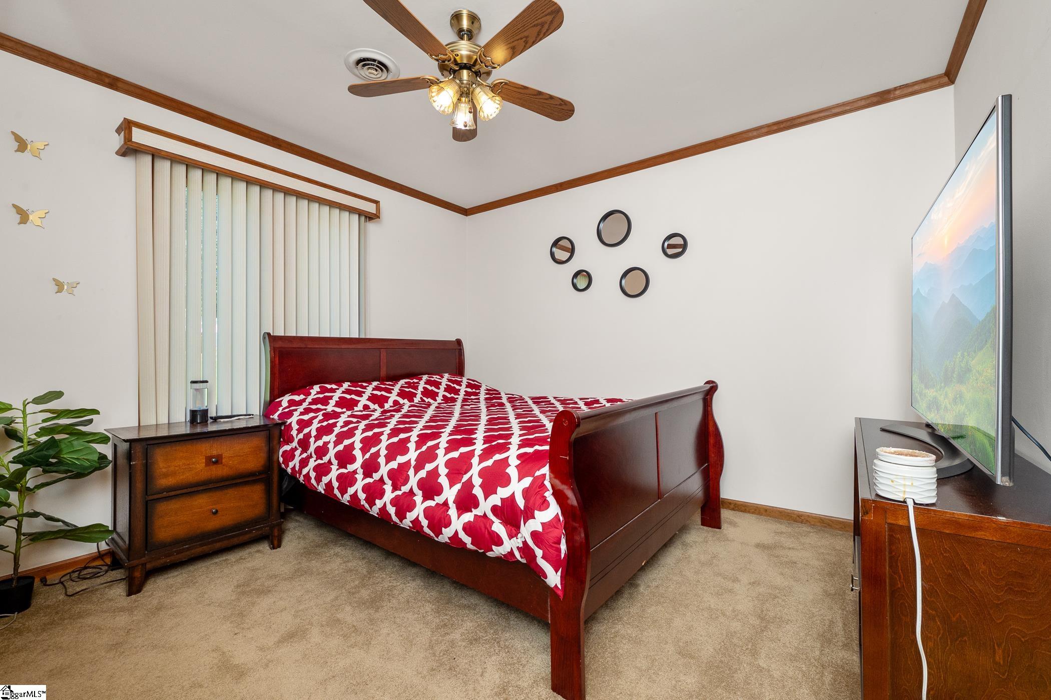 202 Mitchell Street Laurens, SC 29360