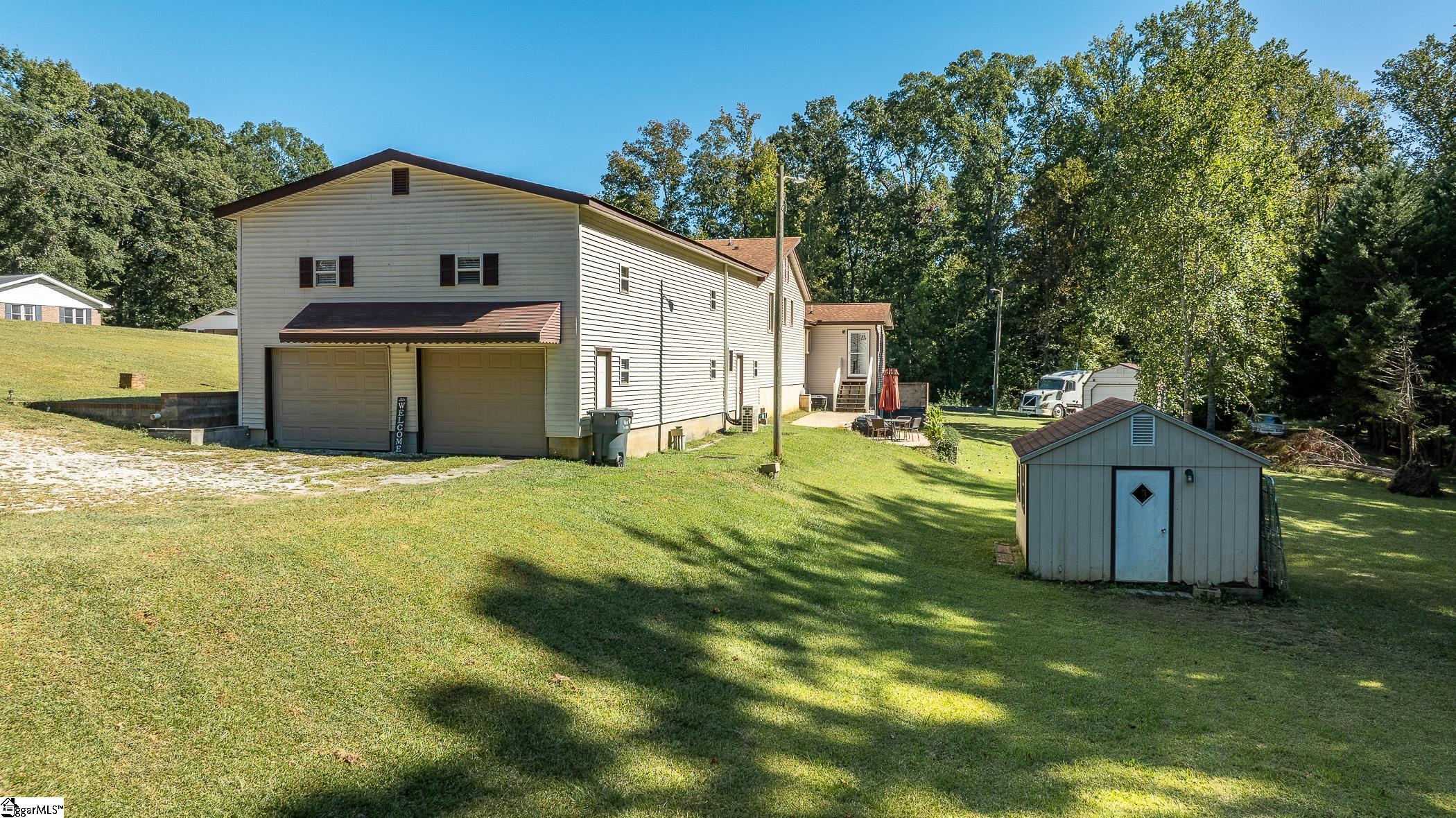 202 Mitchell Street Laurens, SC 29360