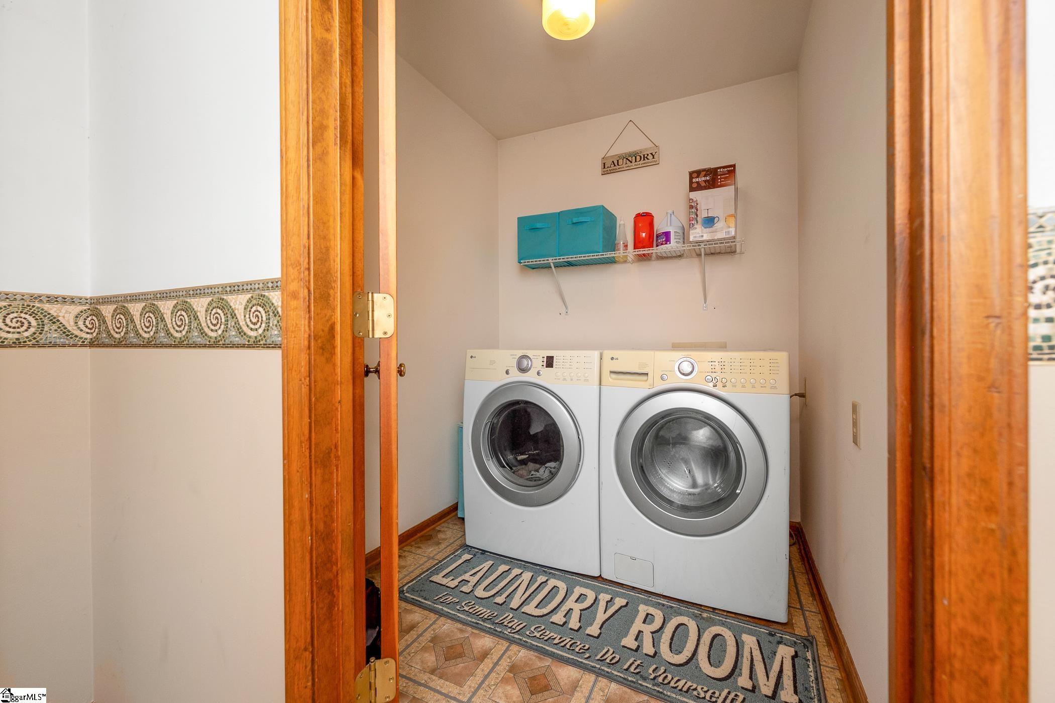 202 Mitchell Street Laurens, SC 29360