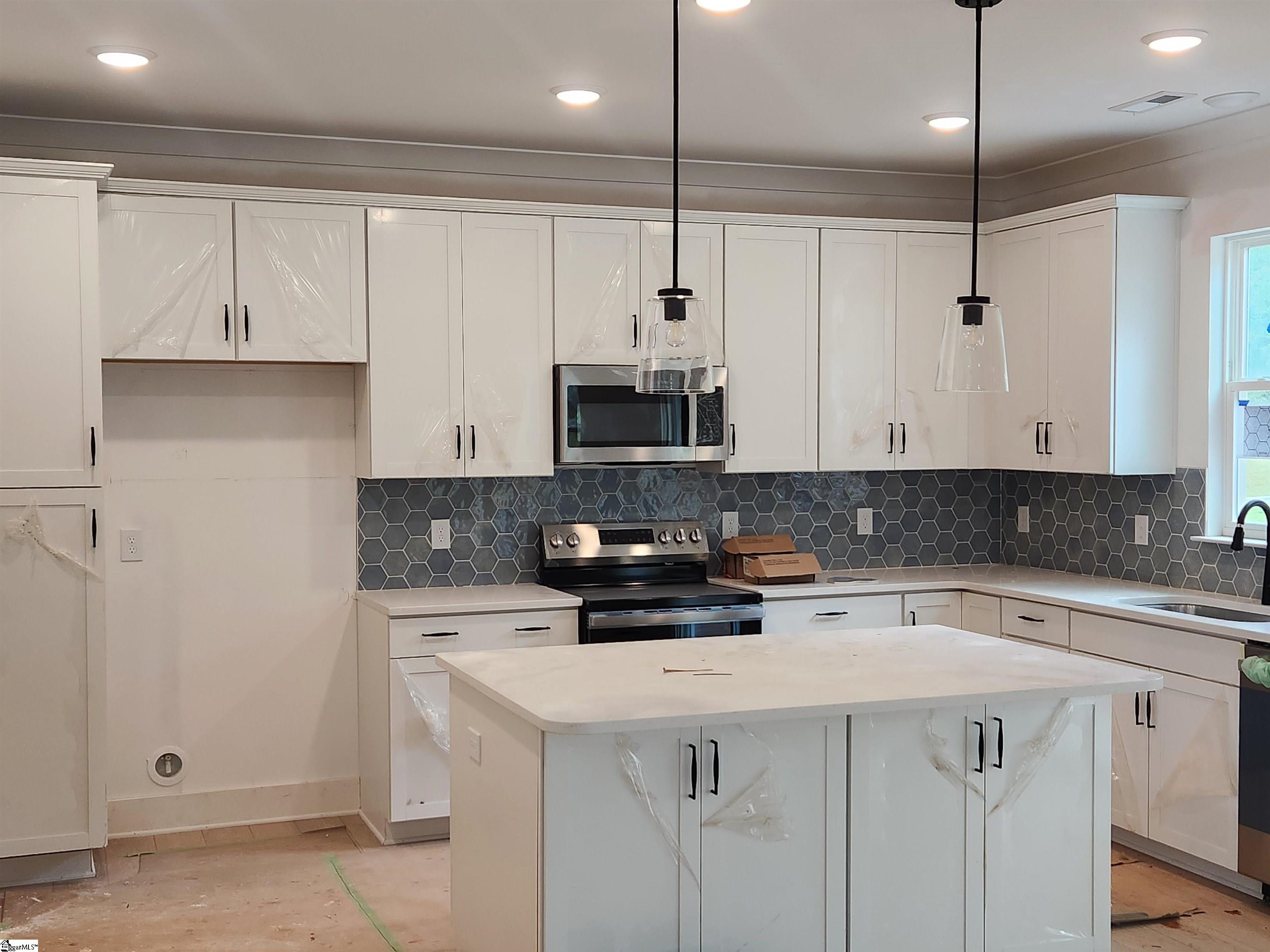 307 Old Shirley Road Central, SC 29630