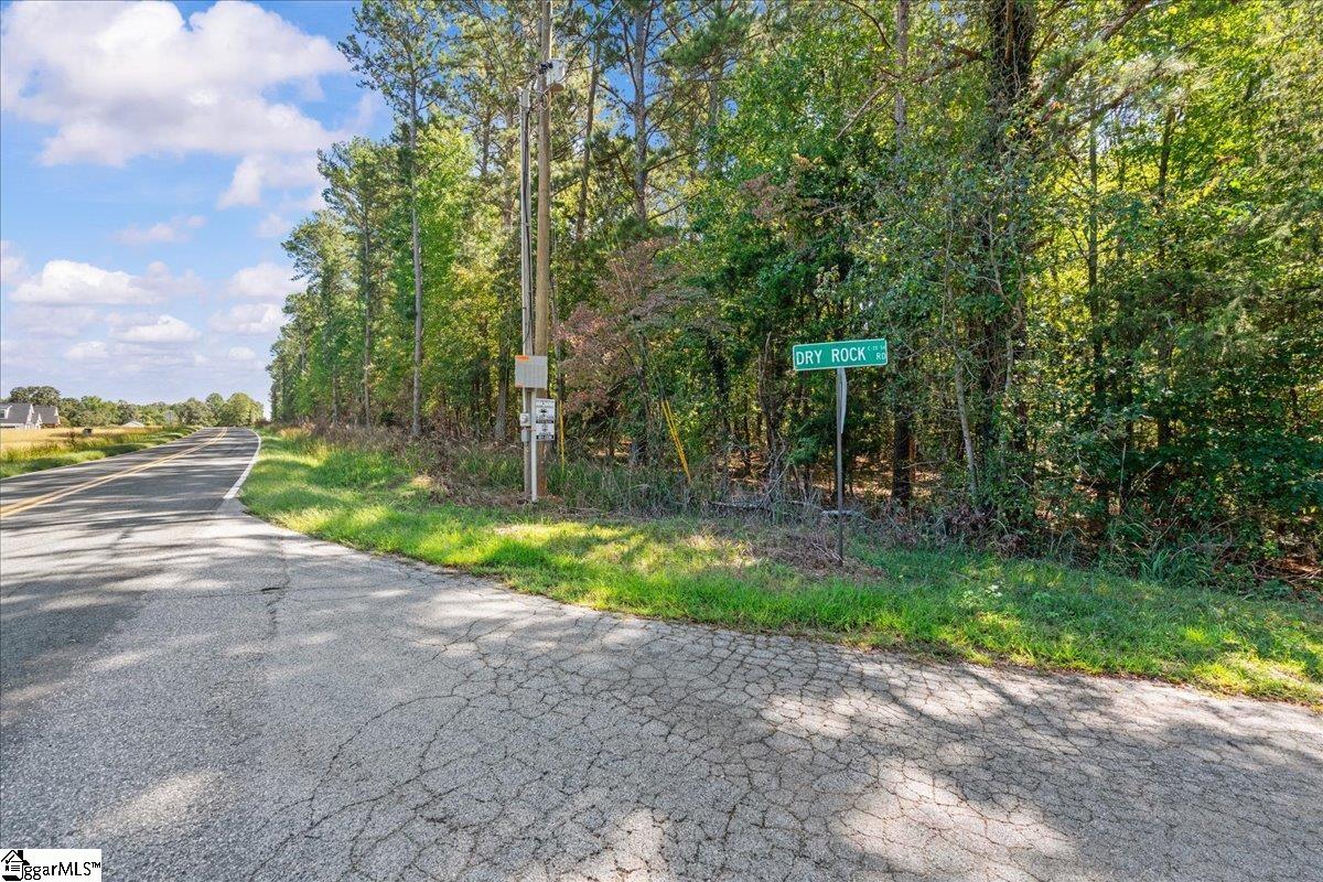 700 Andersonville Drive Townville, SC 29689