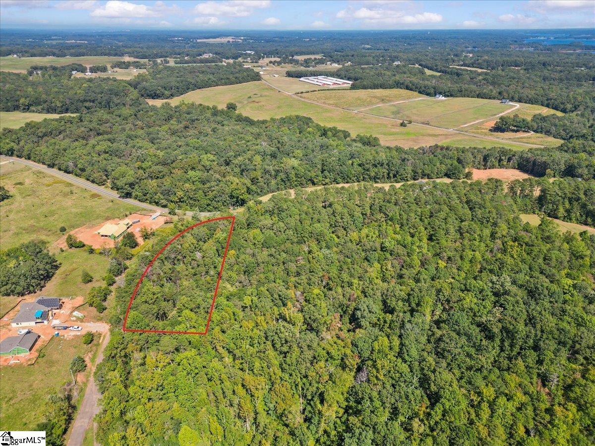 700 Andersonville Drive Townville, SC 29689