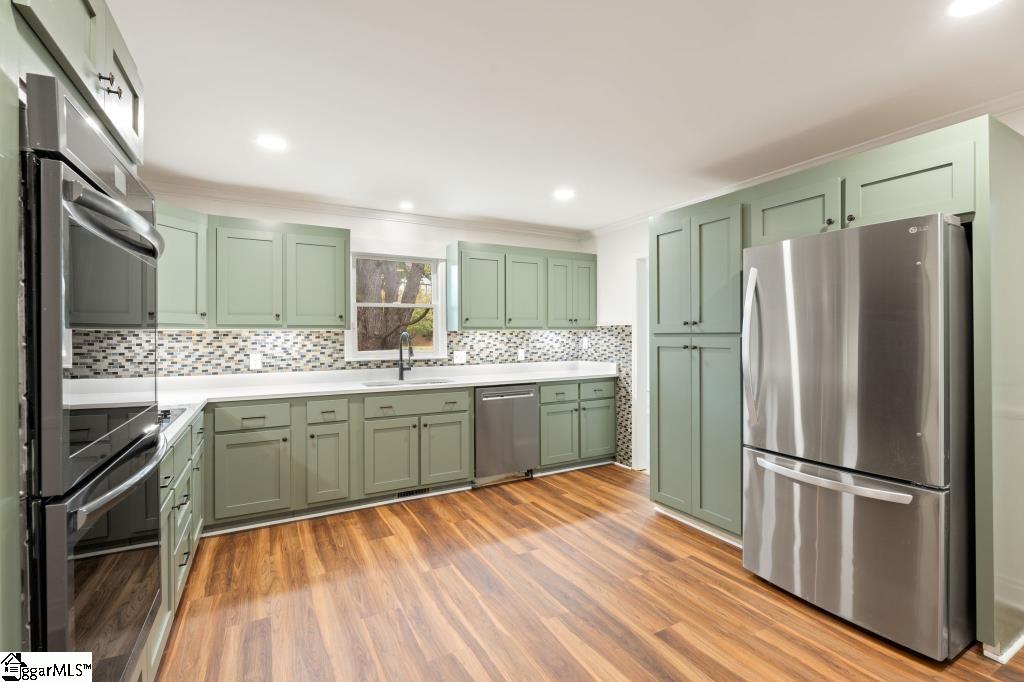 118 Nightingale Lane Greenville, SC 29607
