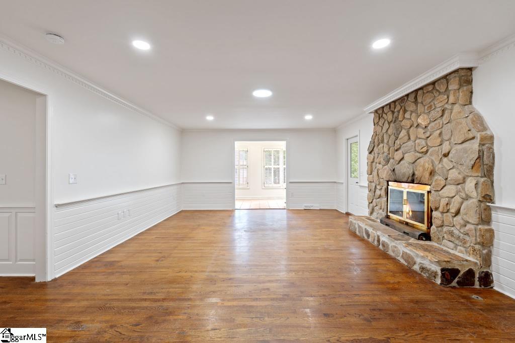 118 Nightingale Lane Greenville, SC 29607