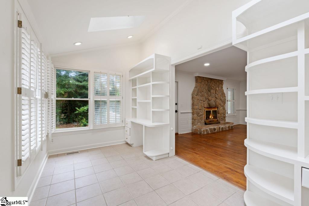118 Nightingale Lane Greenville, SC 29607
