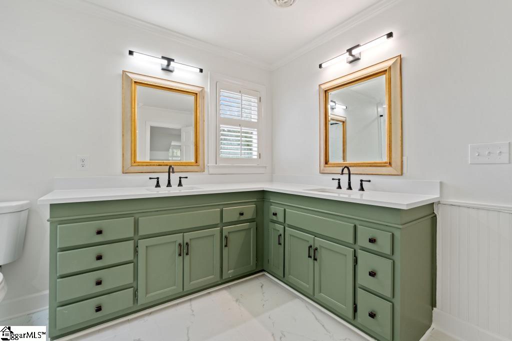 118 Nightingale Lane Greenville, SC 29607