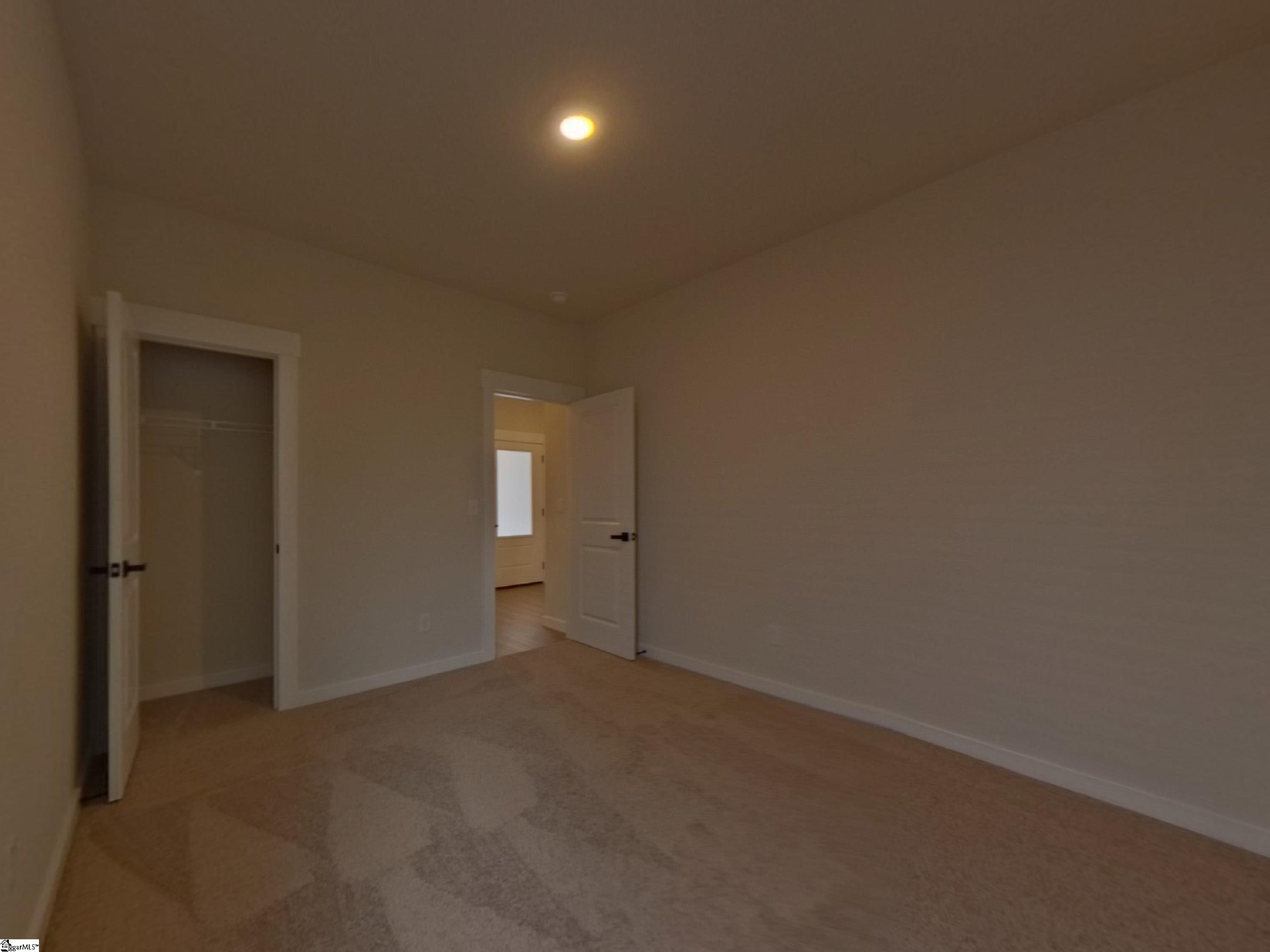 1213 Crested Iris Drive Moore, SC 29369