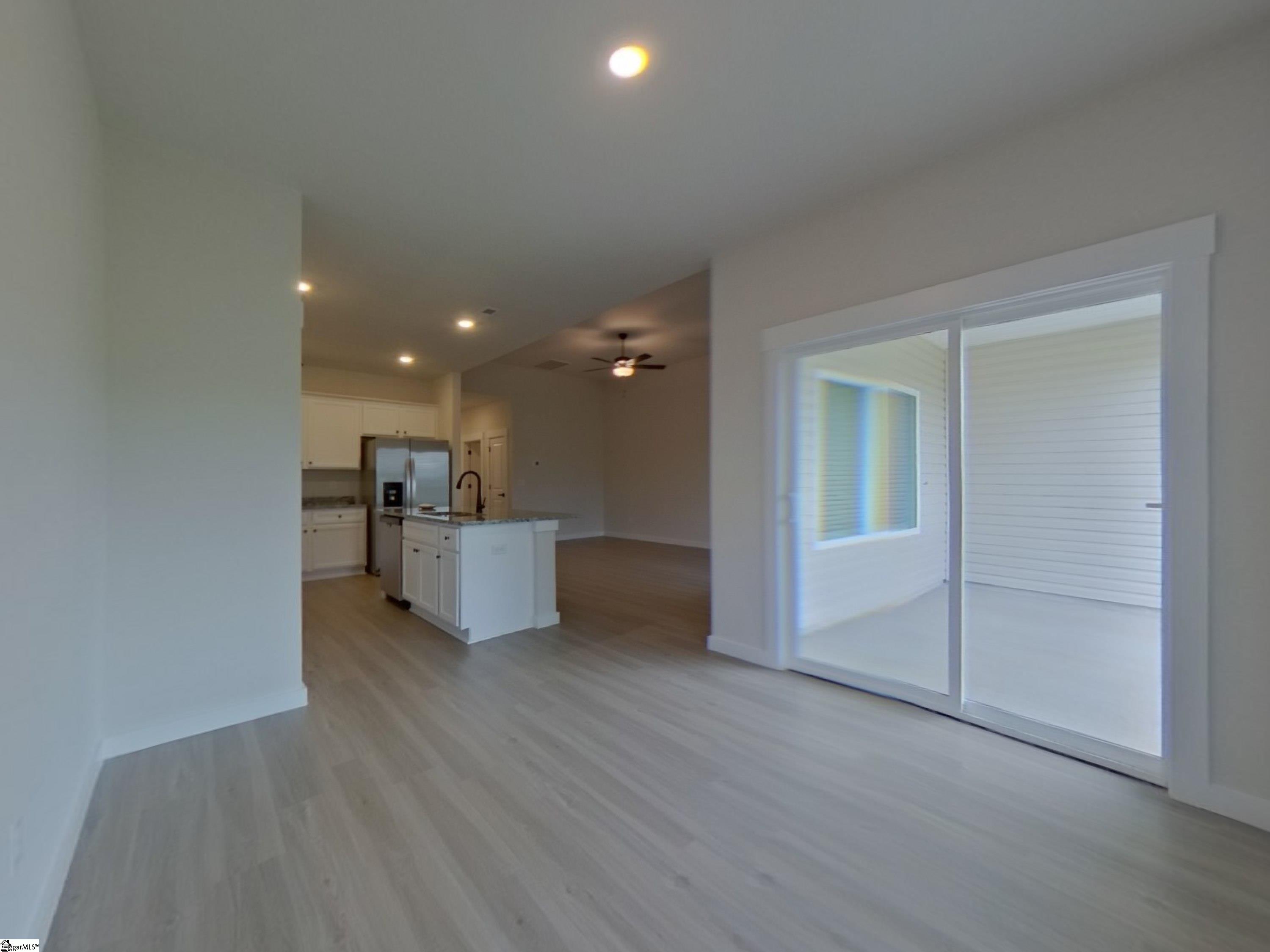 1213 Crested Iris Drive Moore, SC 29369