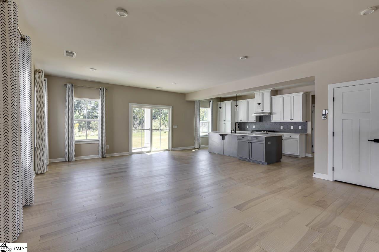 12 Dunroyal Road Fountain Inn, SC 29644