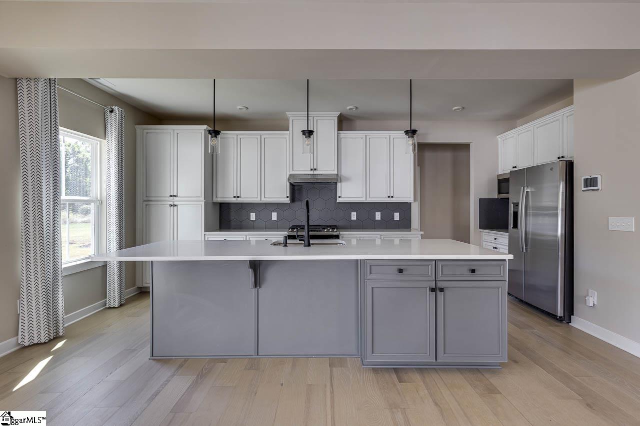 12 Dunroyal Road Fountain Inn, SC 29644