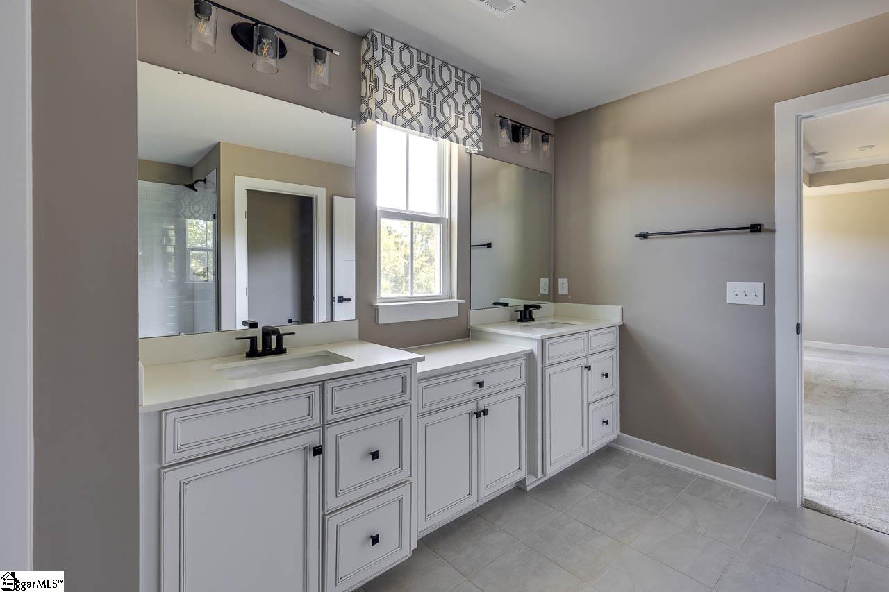 12 Dunroyal Road Fountain Inn, SC 29644