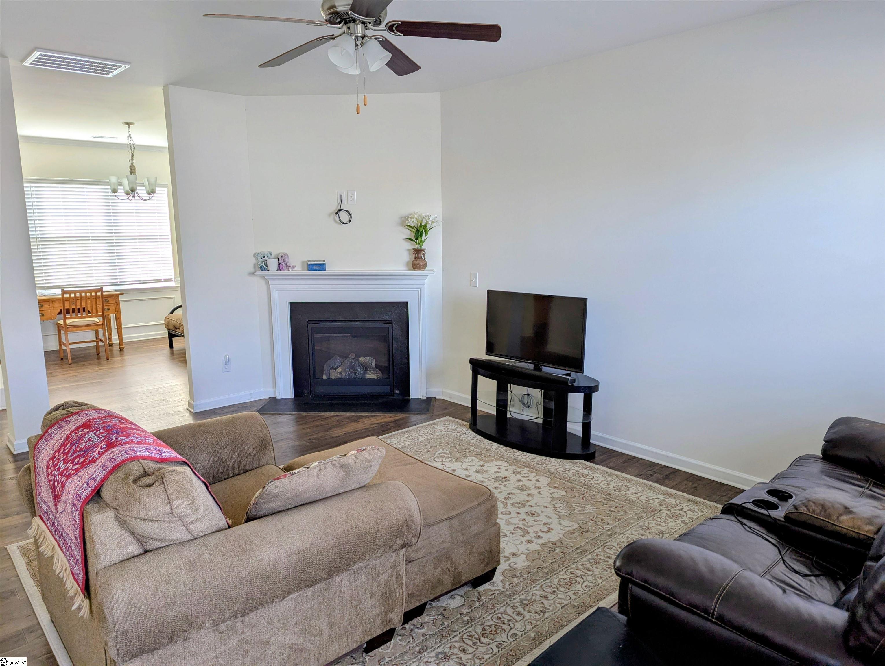 1106 Downing Bluff Drive Simpsonville, SC 39681