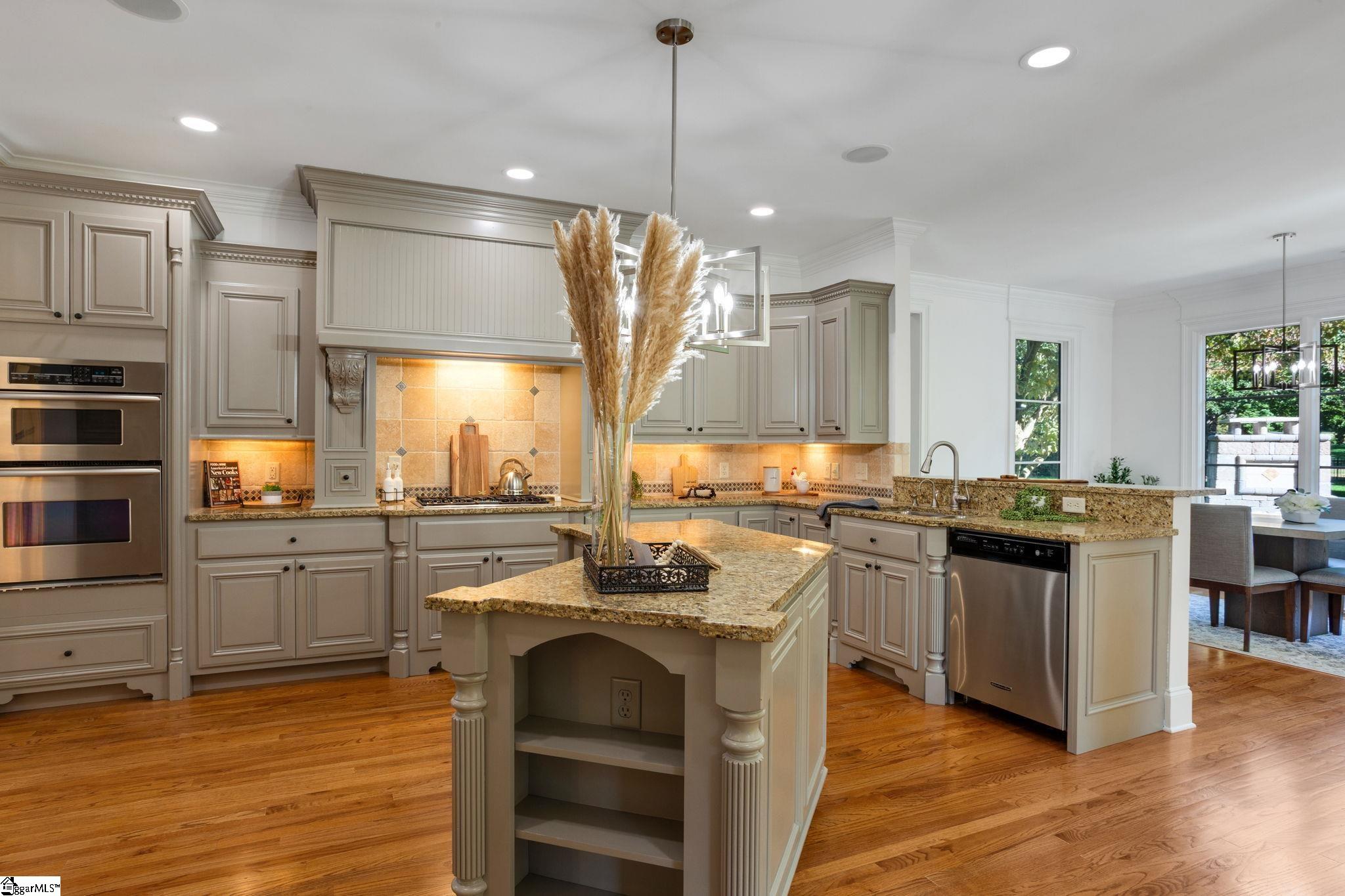 601 Brixton Circle Simpsonville, SC 29681