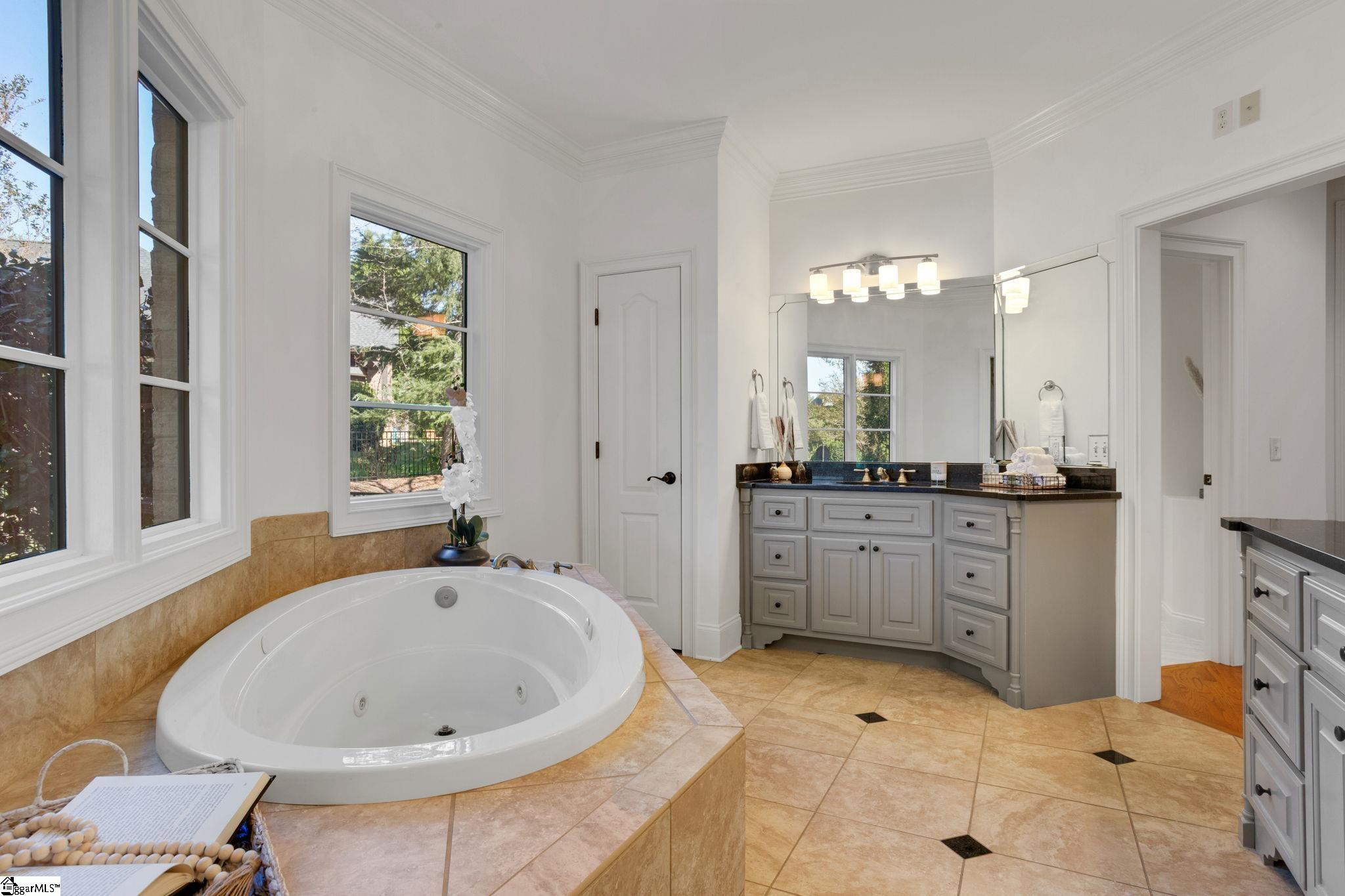 601 Brixton Circle Simpsonville, SC 29681