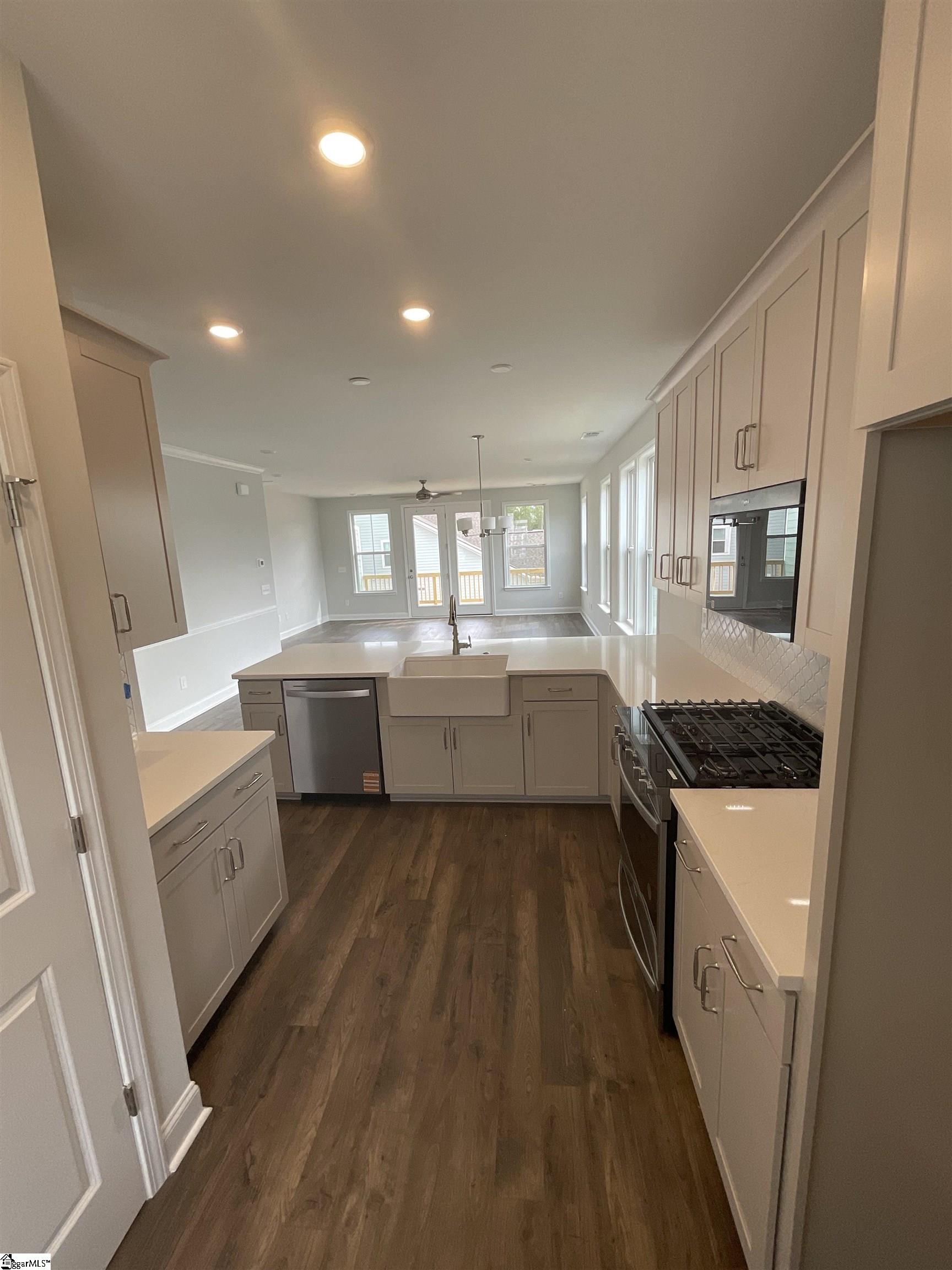 402 Encampment Boulevard Simpsonville, SC 29681