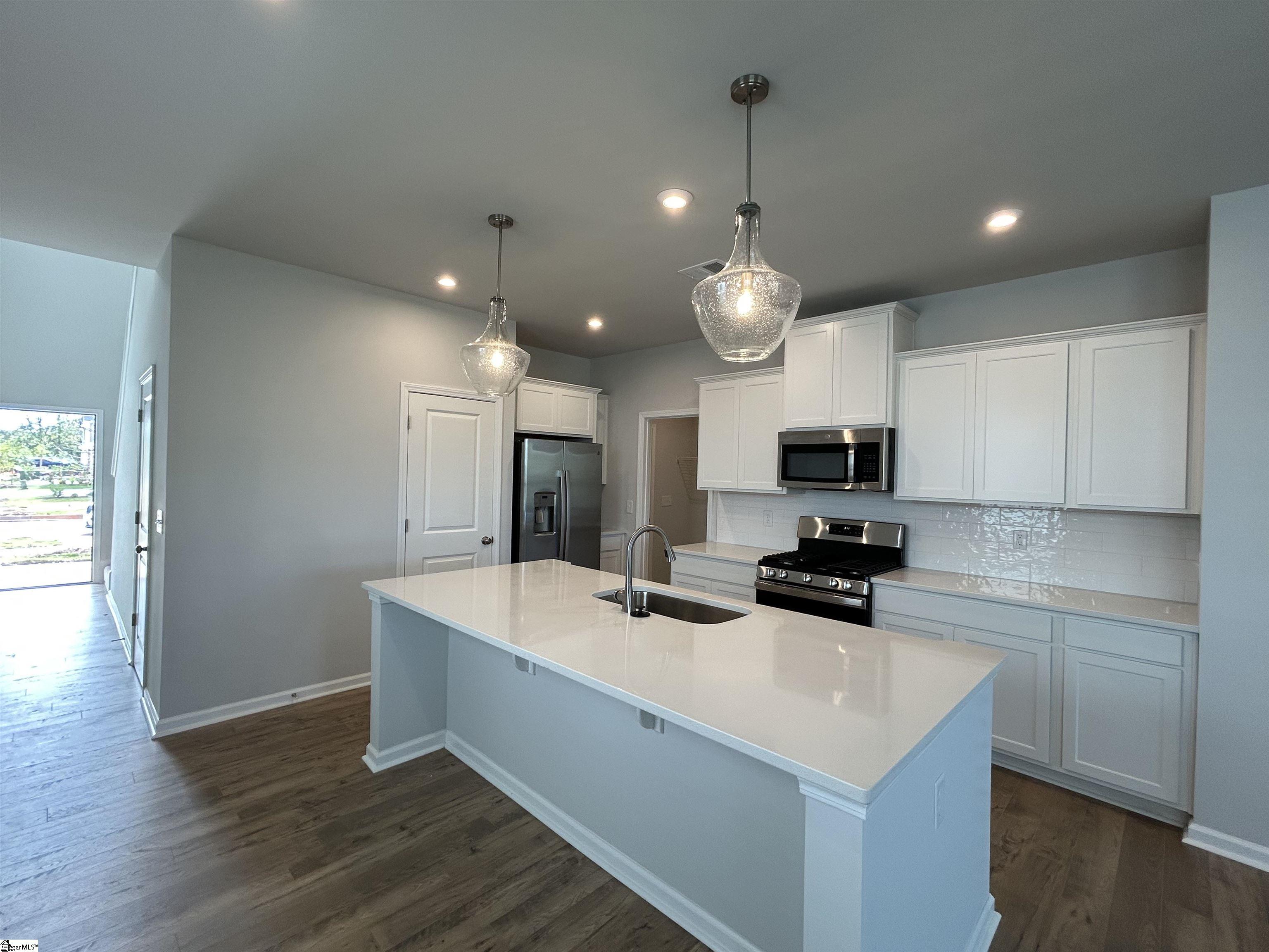 146 Gervais Circle Greenville, SC 29607