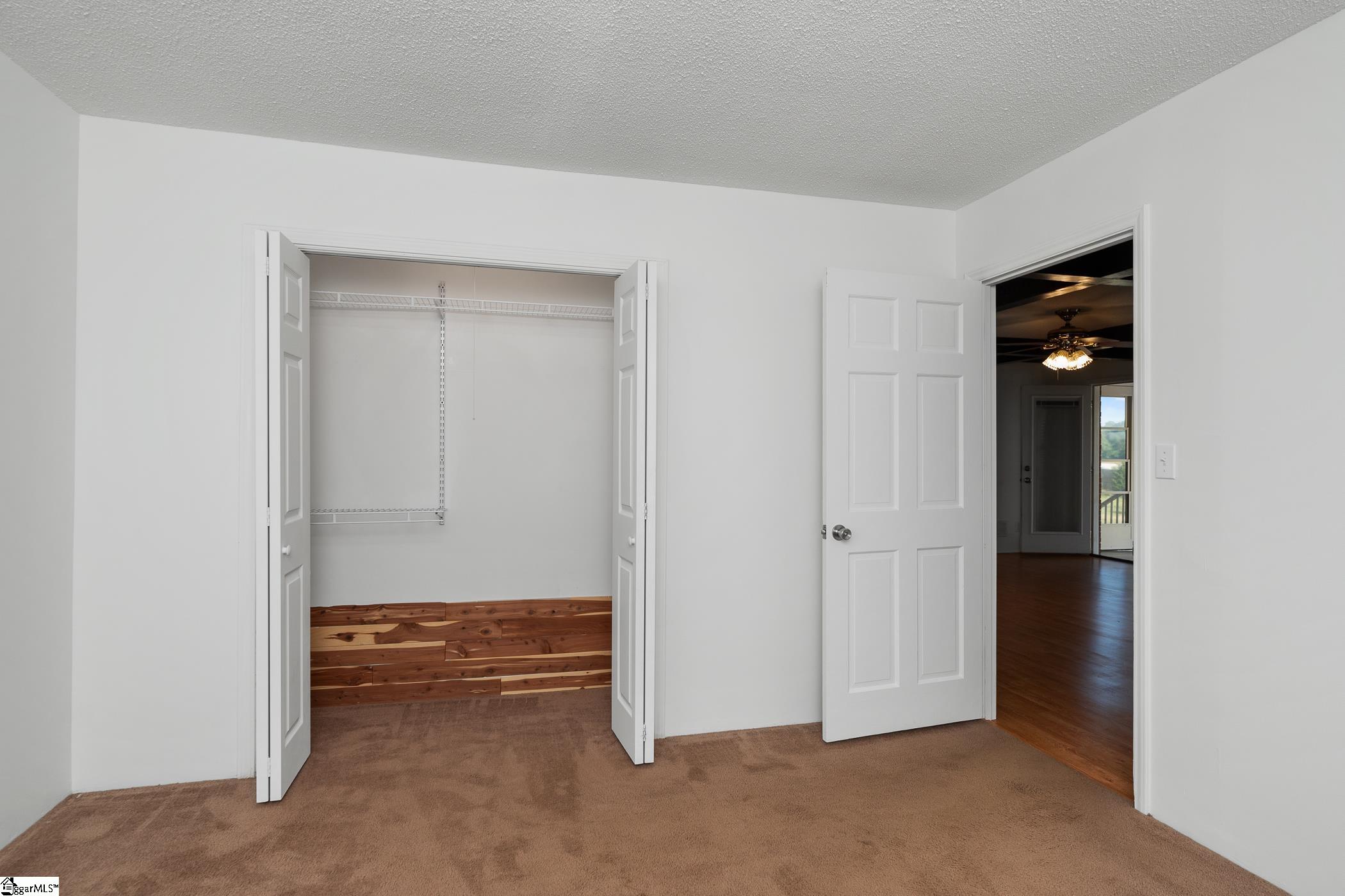 9305 Reidville Road Greer, SC 29651