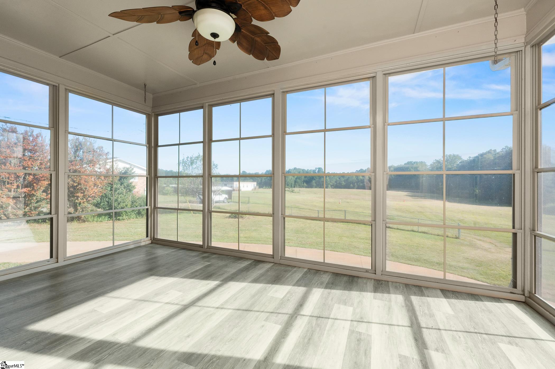 9305 Reidville Road Greer, SC 29651
