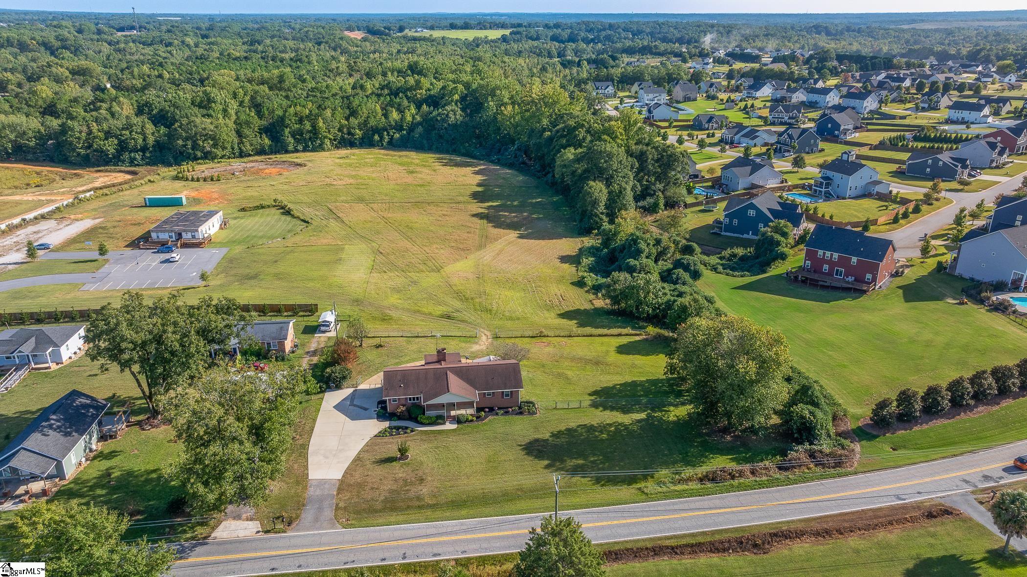 9305 Reidville Road Greer, SC 29651