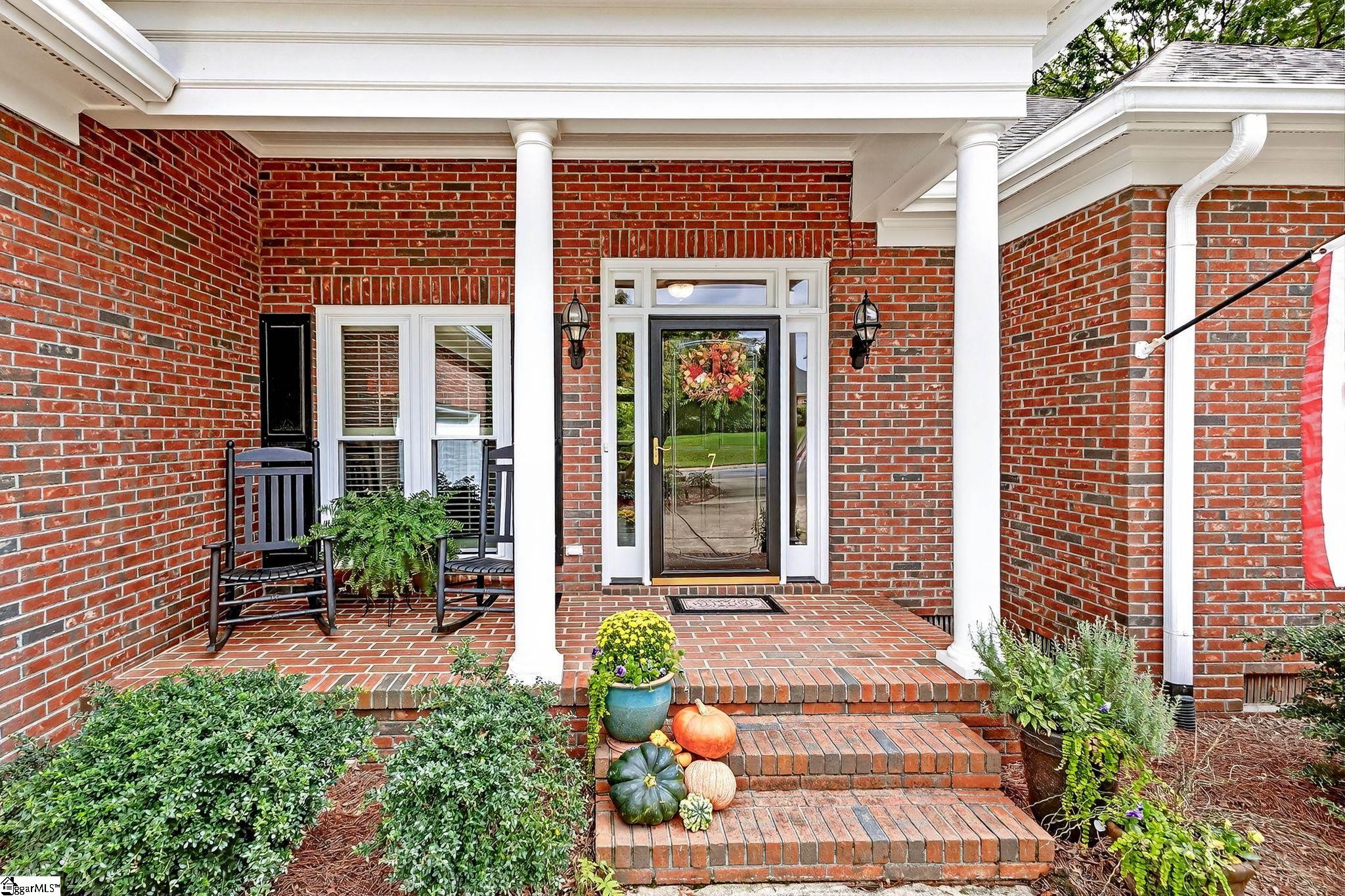 7 March Winds Court Greer, SC 29650