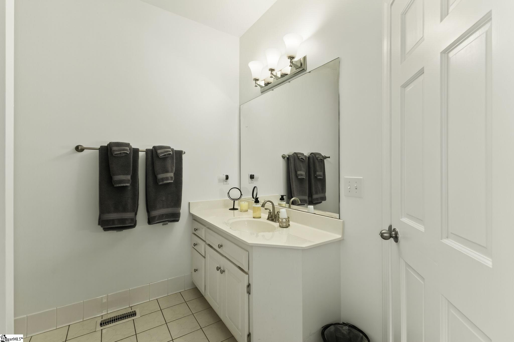 7 March Winds Court Greer, SC 29650